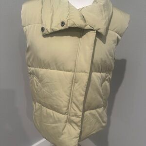 Uo Corrine Puffer Vest In Lime Green